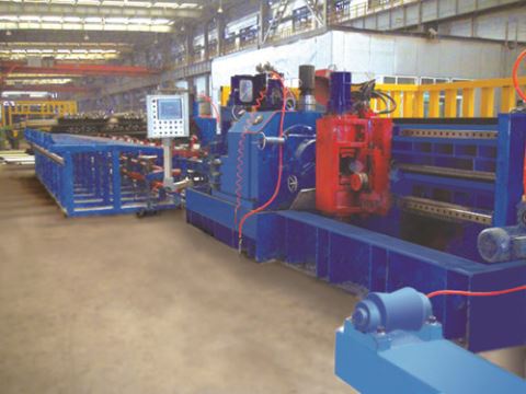 Semielaborador automàtic de filferro de metall