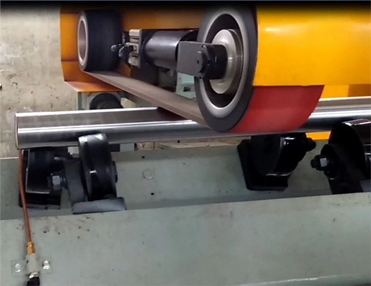 Customized Low Price High Quality Flap Wheel Belt Polishing Machine