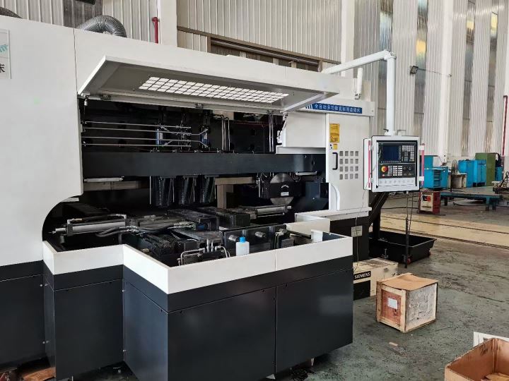 Màquines de serrar i fresar plaques d'acer CNC totalment automàtiques Fabricant original de la Xina