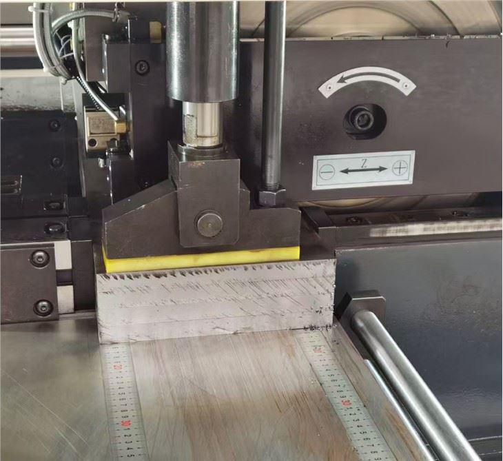Factory Produced&Factory Price CNC Sawing And Milling Machine From China